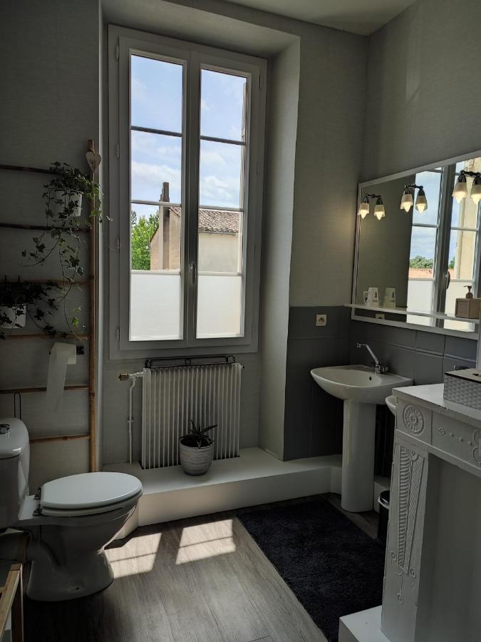 Appartamento Celine Et Jose Cubzac-les-Ponts Esterno foto